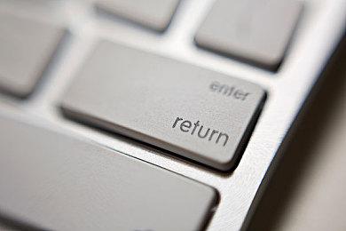 《艾尔登法环》DLC新宣传图和截图 老人枯瘦狰狞